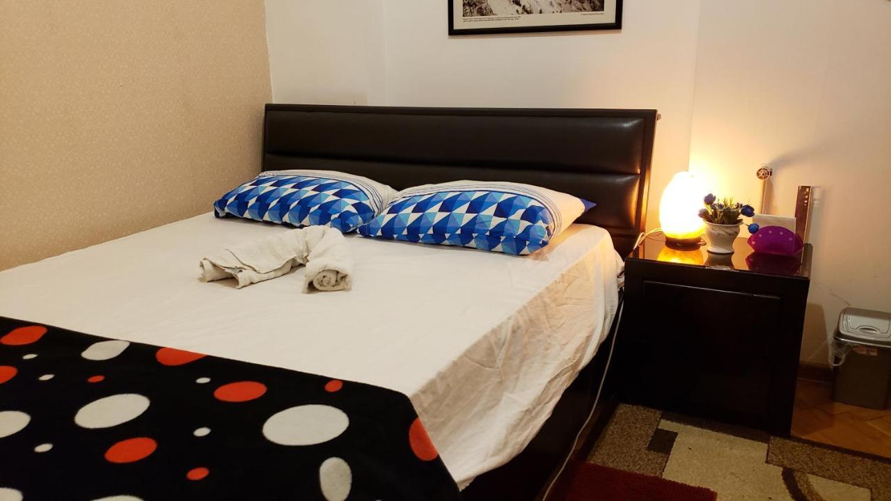 Taj Hostel Tbilisi Luaran gambar