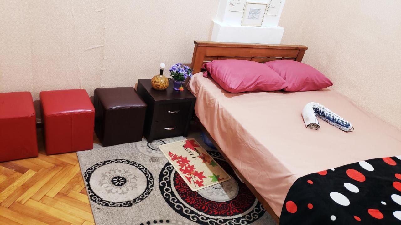 Taj Hostel Tbilisi Luaran gambar